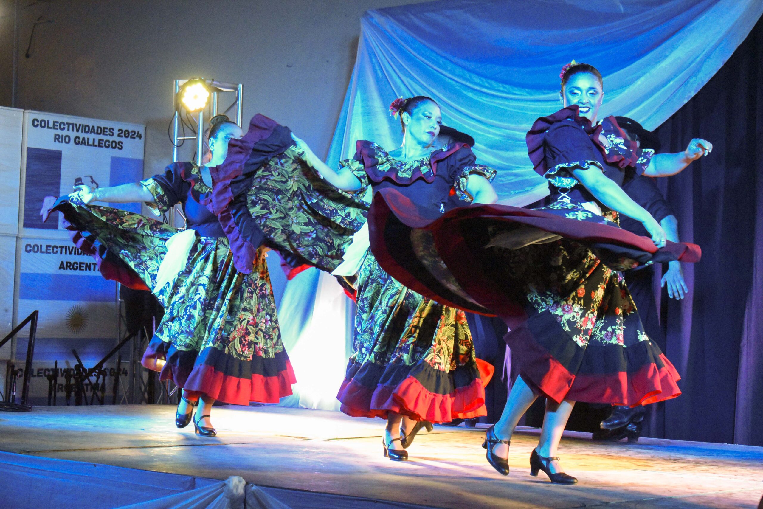 noticiaspuertosantacruz.com.ar - Imagen extraida de: https://www.riogallegos.gob.ar/noticias/importante-participacion-en-la-pena-folclorica-popular-dia-de-la-tradicion/