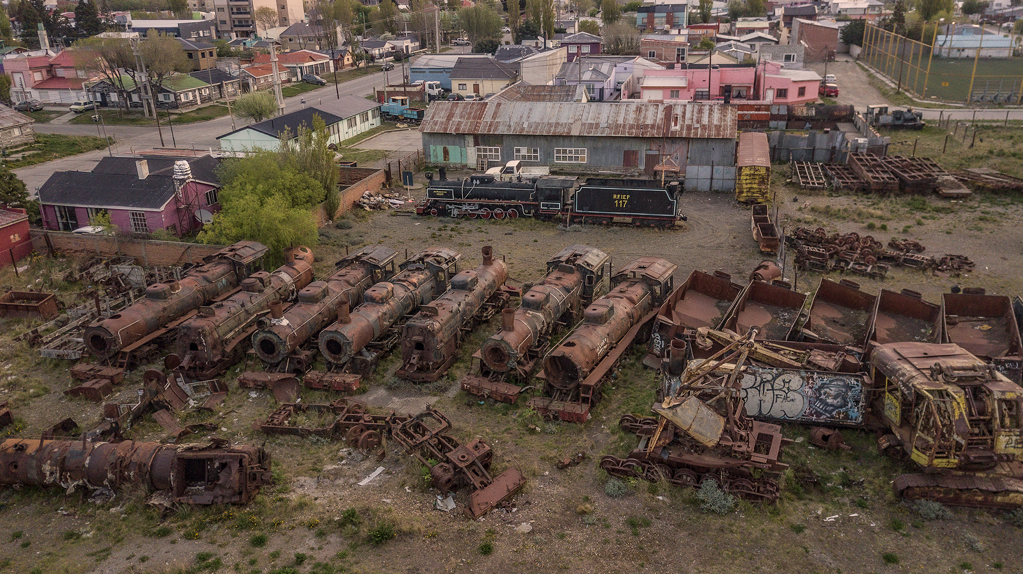 trenes de la ria.jpg Sin Firma
